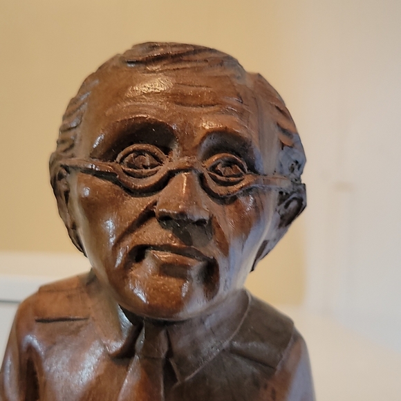 Big G Imports Vintage Handcrafted Wood Figurine - Picture 8 of 8